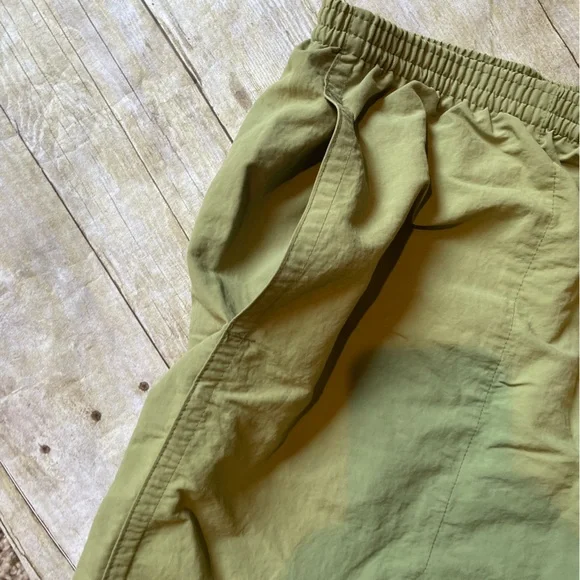 Patagonia Baggies in Buckhorn Green Shorts Netplus shell M - Picture 13 of 16